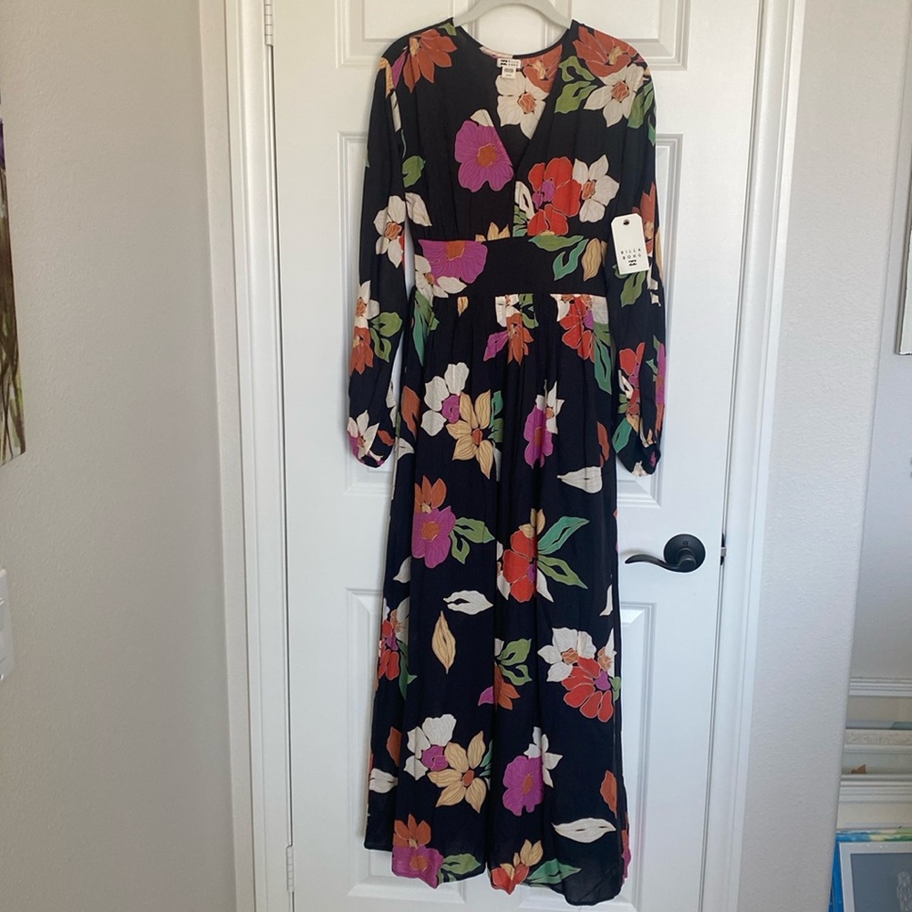 NWT Billabong Maxi Dress.  Size Small